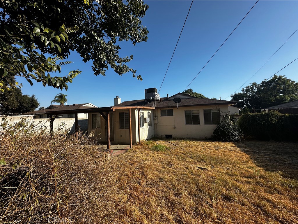 5768 Chiquita Lane