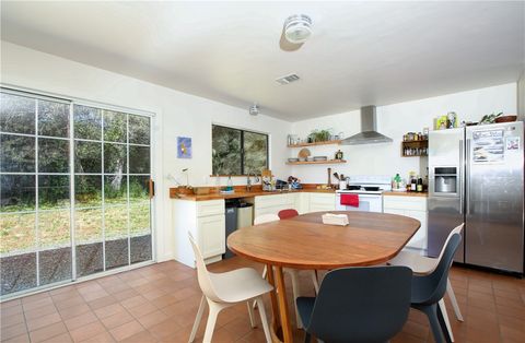 Tiny photo for 15050 Morro Road Rd, Atascadero, CA 93422 (MLS # SC26089468)