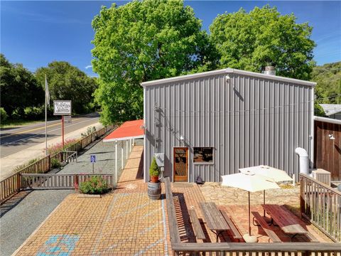 Tiny photo for 15050 Morro Road Rd, Atascadero, CA 93422 (MLS # SC26089468)