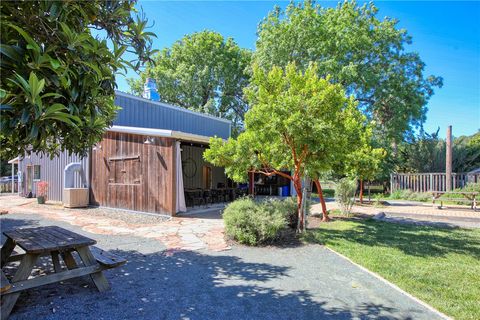 Tiny photo for 15050 Morro Road Rd, Atascadero, CA 93422 (MLS # SC26089468)