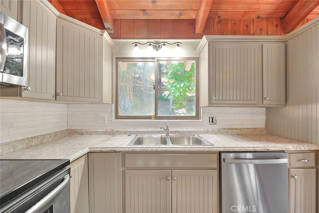 Crestline (CRES) - Residential