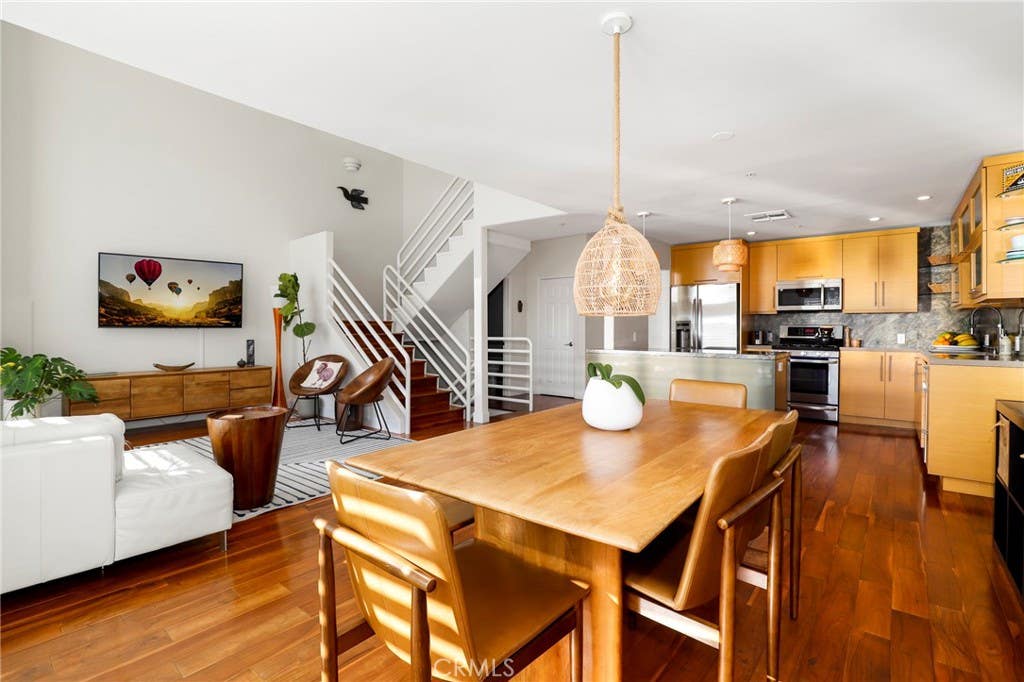 Photo of 1214 14th Street #203, Santa Monica, CA 90404 (MLS # SB26159924)