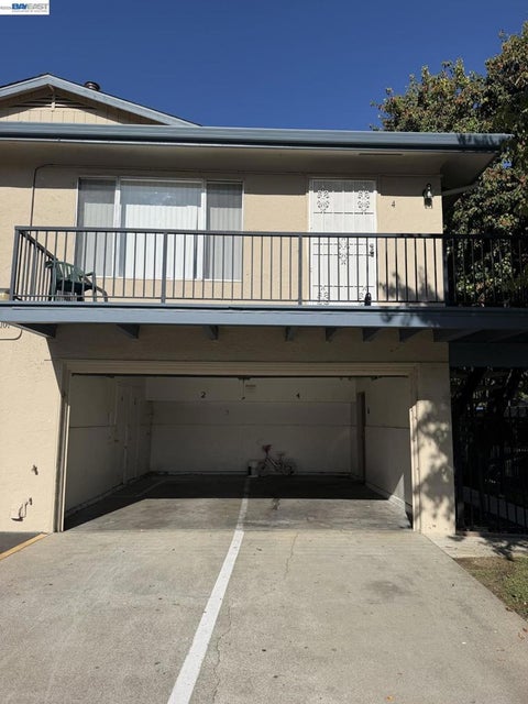 Photo of 2101 Lemontree Way Way #4, Antioch, CA 94509 (MLS # 41148608)