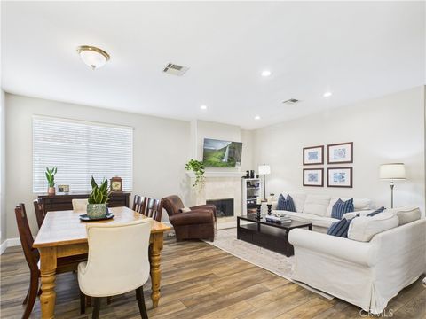 3645 Farquhar Ave Los Alamitos CA 90720