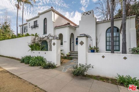 203 24th Street Santa Monica CA 90402