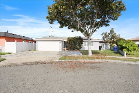 8831 Rathburn Westminster CA 92683
