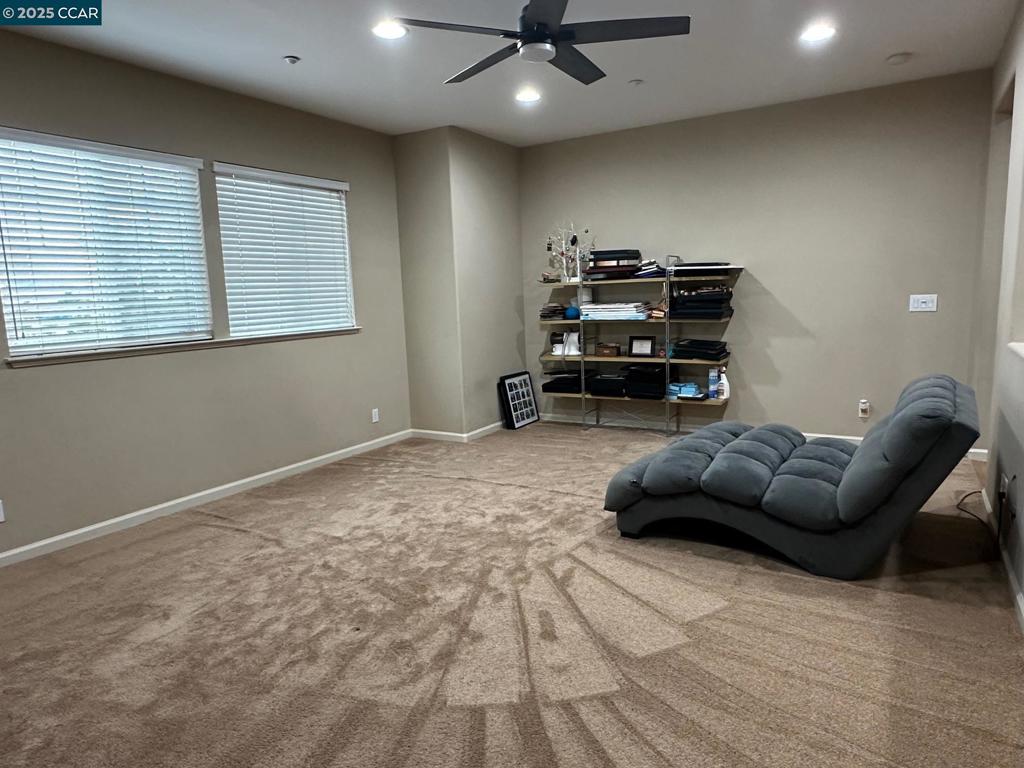 DEER RIDGE - Residential