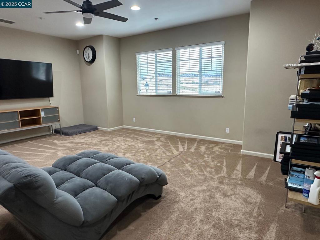 DEER RIDGE - Residential