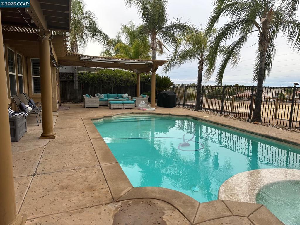 DEER RIDGE - Residential