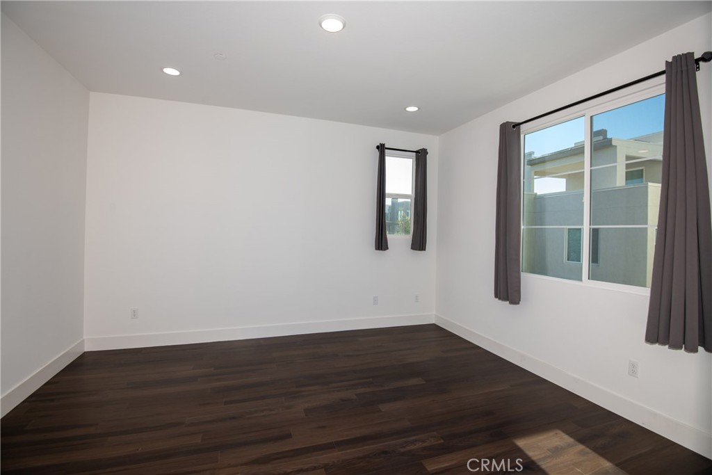 Novel Park - Residential Lease