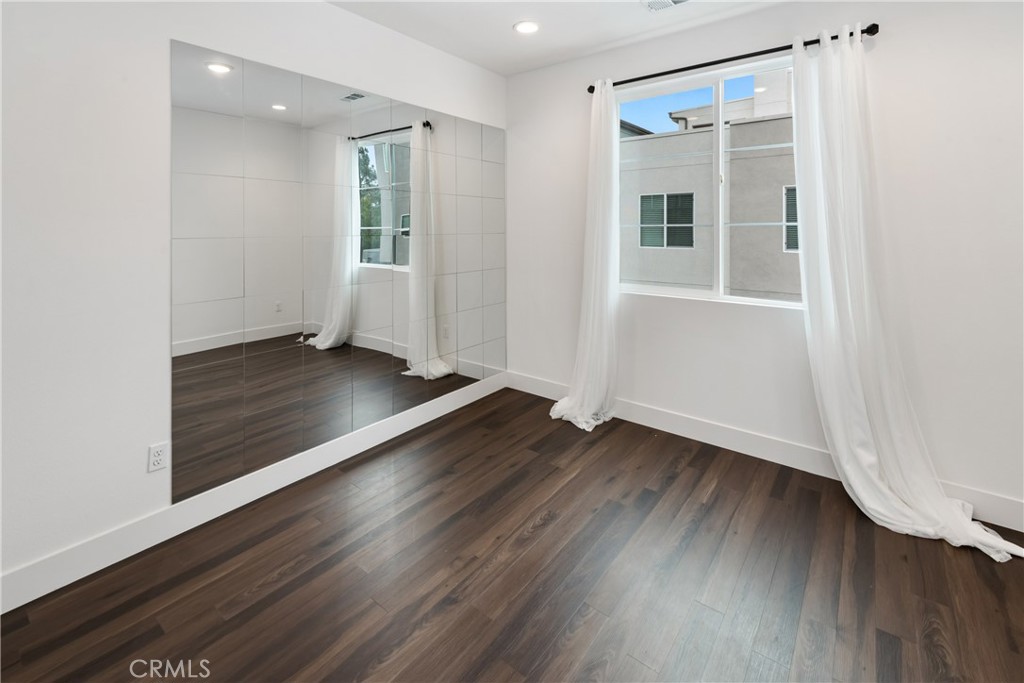 Novel Park - Residential Lease