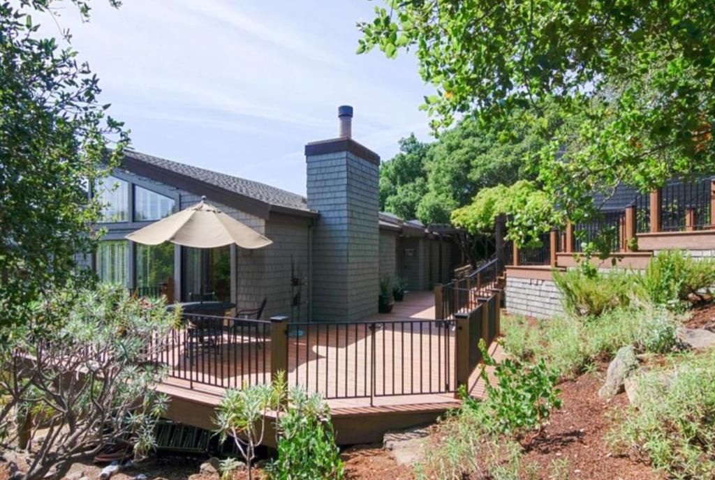 listing image 130723440521975602053