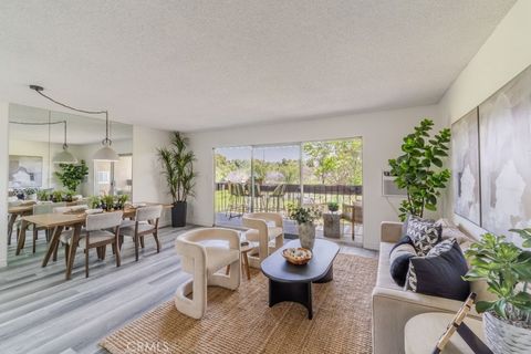 Photo of 1061 Park Avenue #302, Long Beach, CA 90804 (MLS # PW26077910)