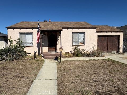 Photo of 4817 W 119th St, Hawthorne, CA 90250 (MLS # SB25263641)