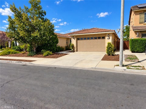 Photo of 29938 Loy DR, Menifee, CA 92585 (MLS # SW26216922)