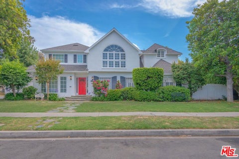 Photo of 9500 Sawyer Street, Los Angeles, CA 90035 (MLS # 26848781)