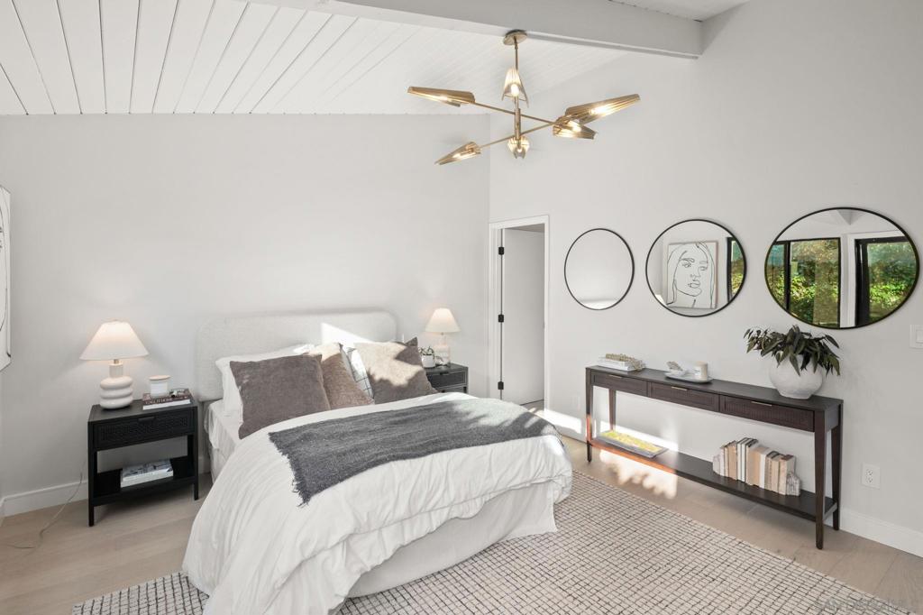 Pacific Beach - Residential