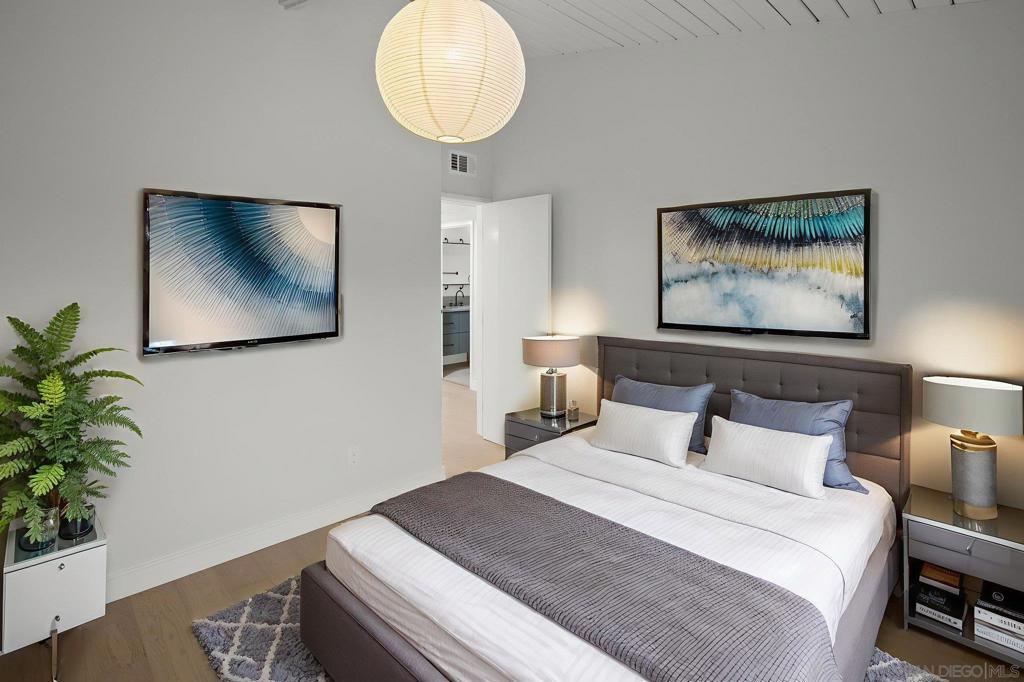 Pacific Beach - Residential