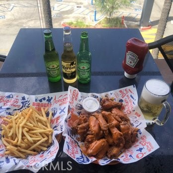 2098 E Montclair Plaza Ln