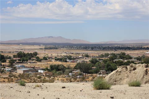 Photo of 26388 Neuman St, Barstow, CA 92311 (MLS # IV26170693)