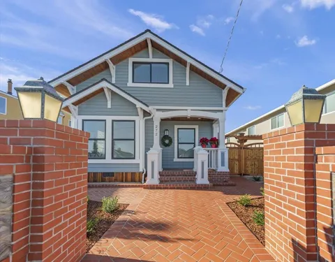 272 Clay Street, Monterey, CA 93940 - MLS#: ML82029022