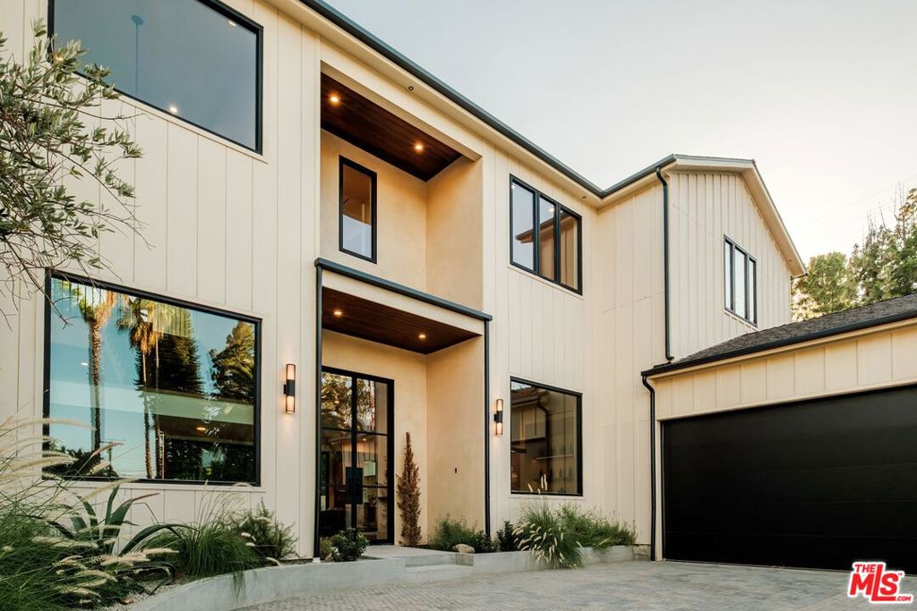 18100 Karen Drive