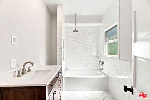 Tiny photo for 322 Huntley Drive, West Hollywood, CA 90048 (MLS # 26862341)