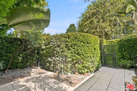 Tiny photo for 322 Huntley Drive, West Hollywood, CA 90048 (MLS # 26862341)