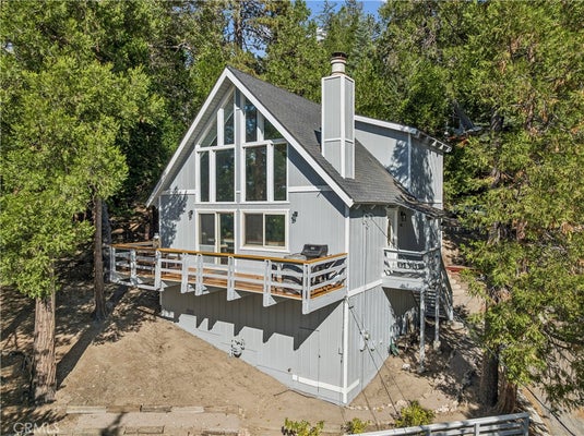 401 GRASS VALLEY RD, LAKE ARROWHEAD, CA 92352 - Image fa2a87dabc2cc8f29b3ebc0bf04095f2/2131617607
