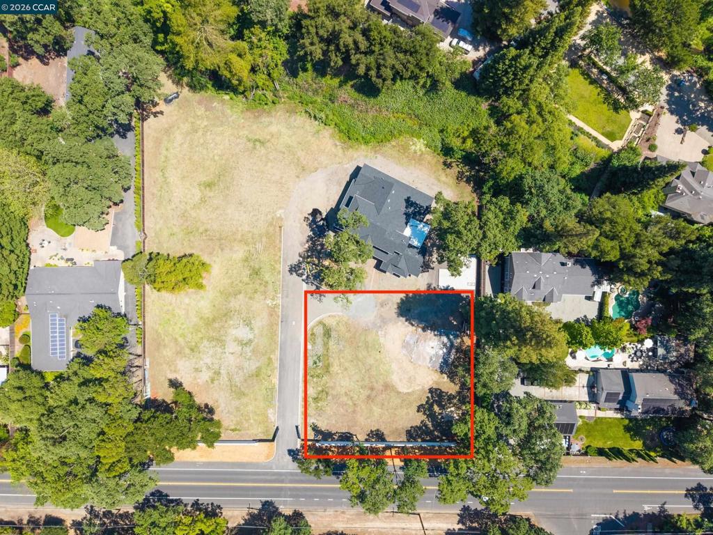 801 Ruby Ln