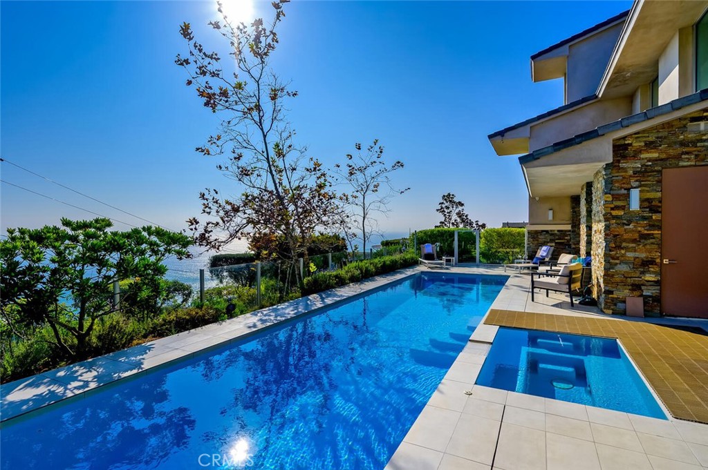 Upper Diamond (UD) - Residential