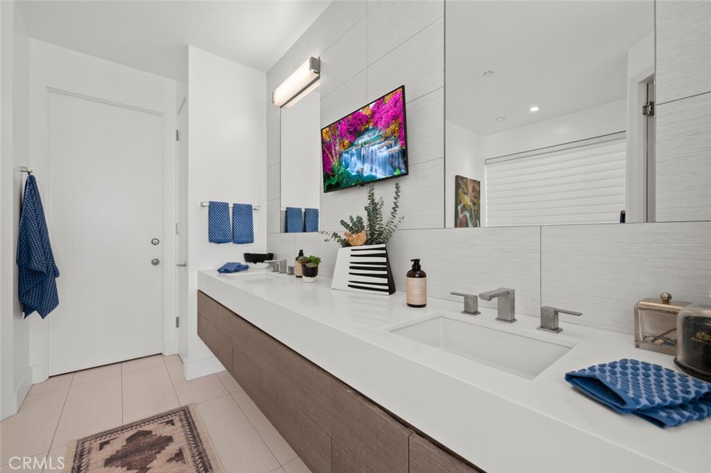 Upper Diamond (UD) - Residential