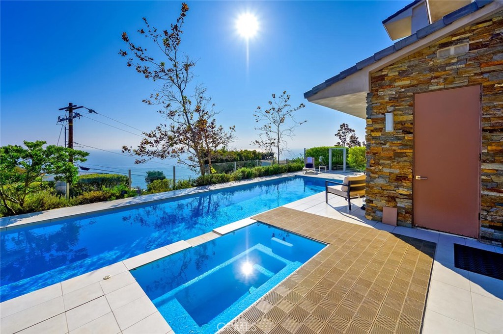 Upper Diamond (UD) - Residential