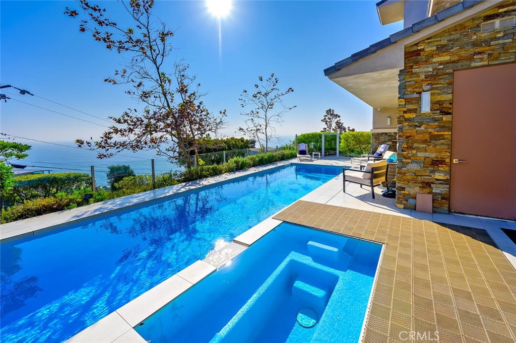 Upper Diamond (UD) - Residential