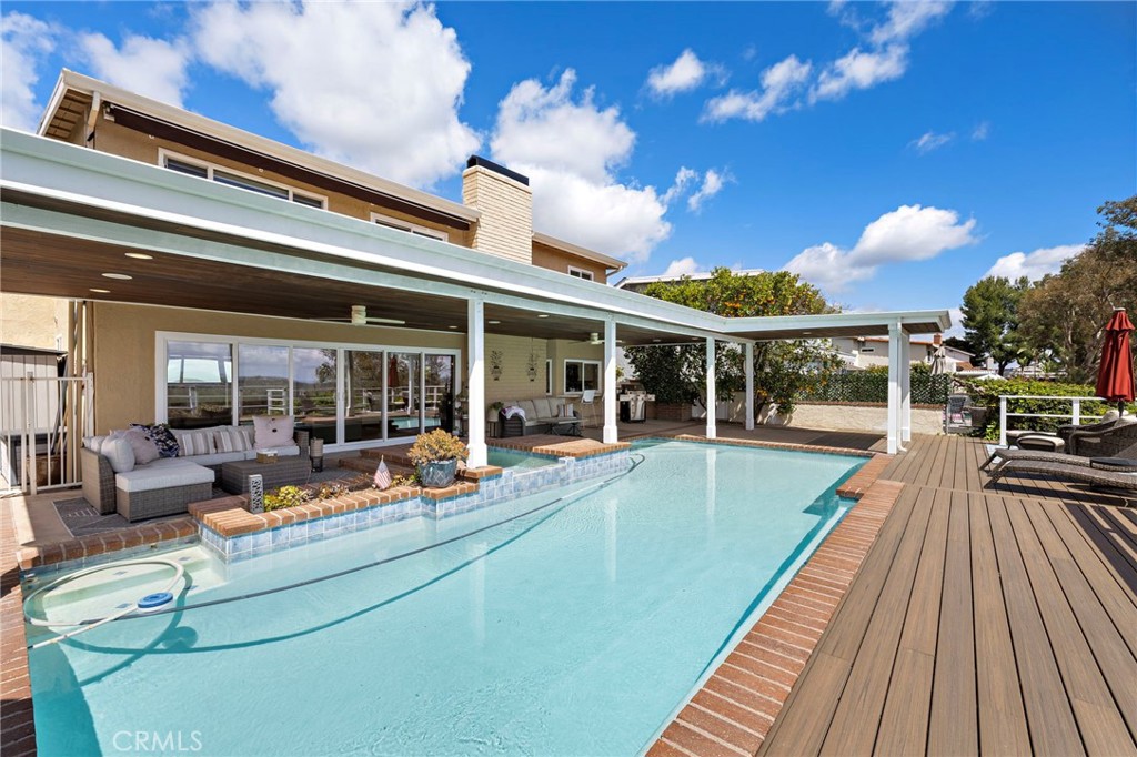 Mission Viejo, California, 92691, United States, 3 Bedrooms Bedrooms, ,3 BathroomsBathrooms,Residential,Active,2051978