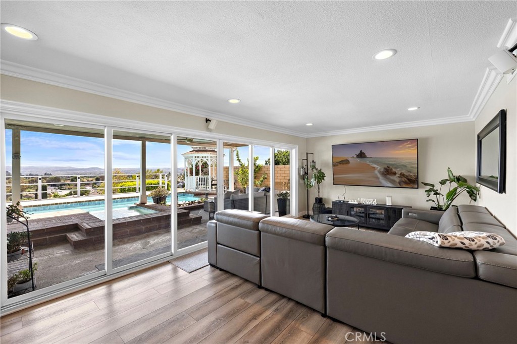 Mission Viejo, California, 92691, United States, 3 Bedrooms Bedrooms, ,3 BathroomsBathrooms,Residential,Active,2051978