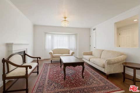Photo of 21620 Burbank Boulevard #9, Woodland Hills, CA 91367 (MLS # 26872047)