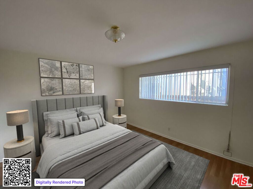 Photo of 1743 N Edgemont Street #3, Los Angeles, CA 90027 (MLS # 25607773)