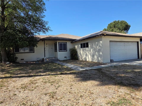 Photo of 3948 Ferndale Avenue, San Bernardino, CA 92404 (MLS # PW26215251)