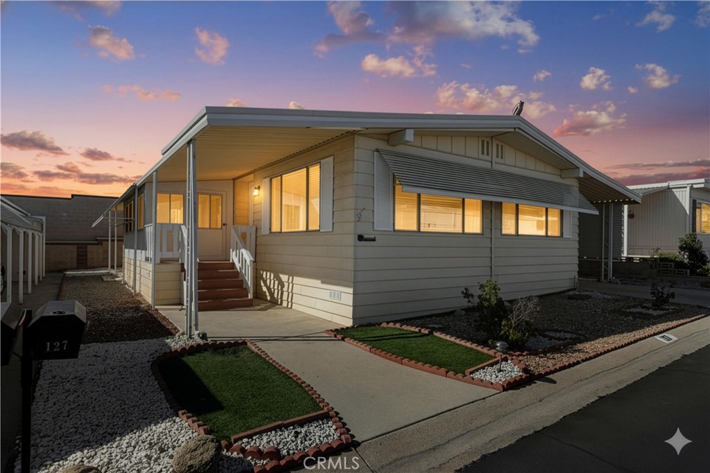 1400 W 13th st # 127