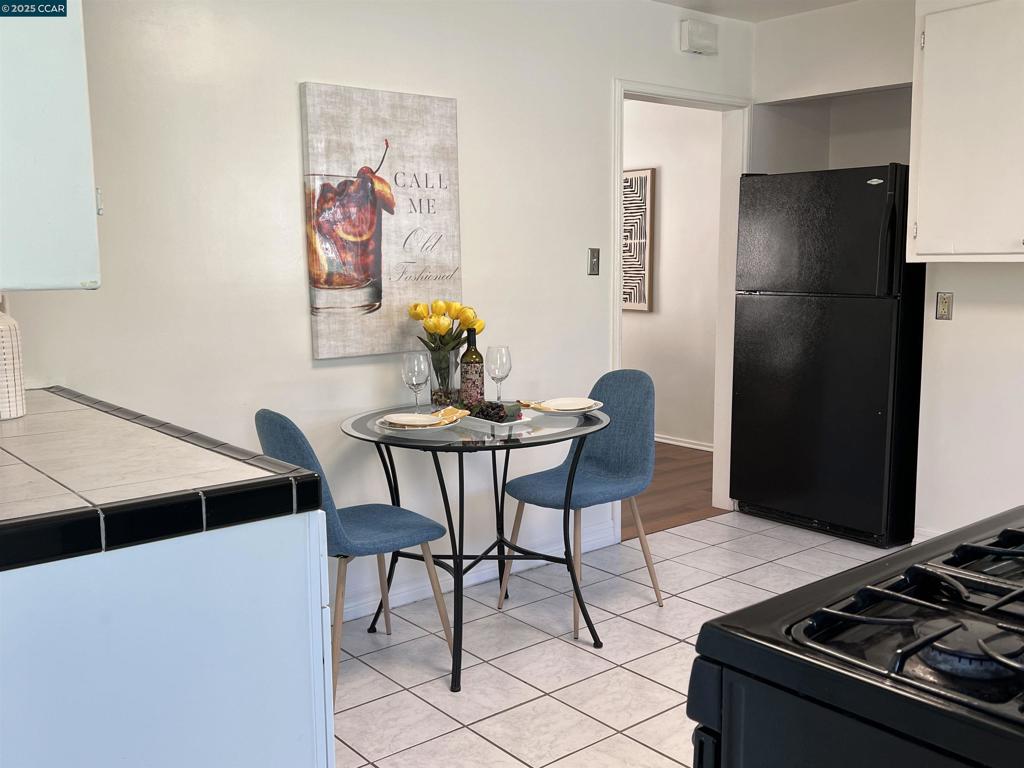 N.BERKELEY TERR - Residential