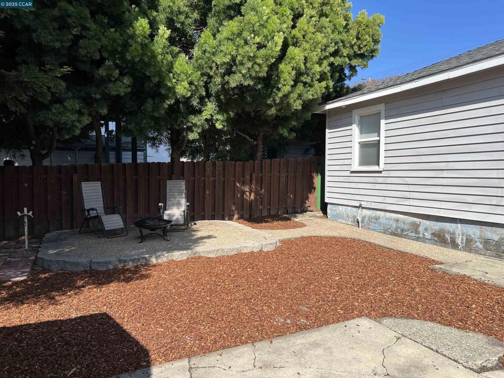 N.BERKELEY TERR - Residential