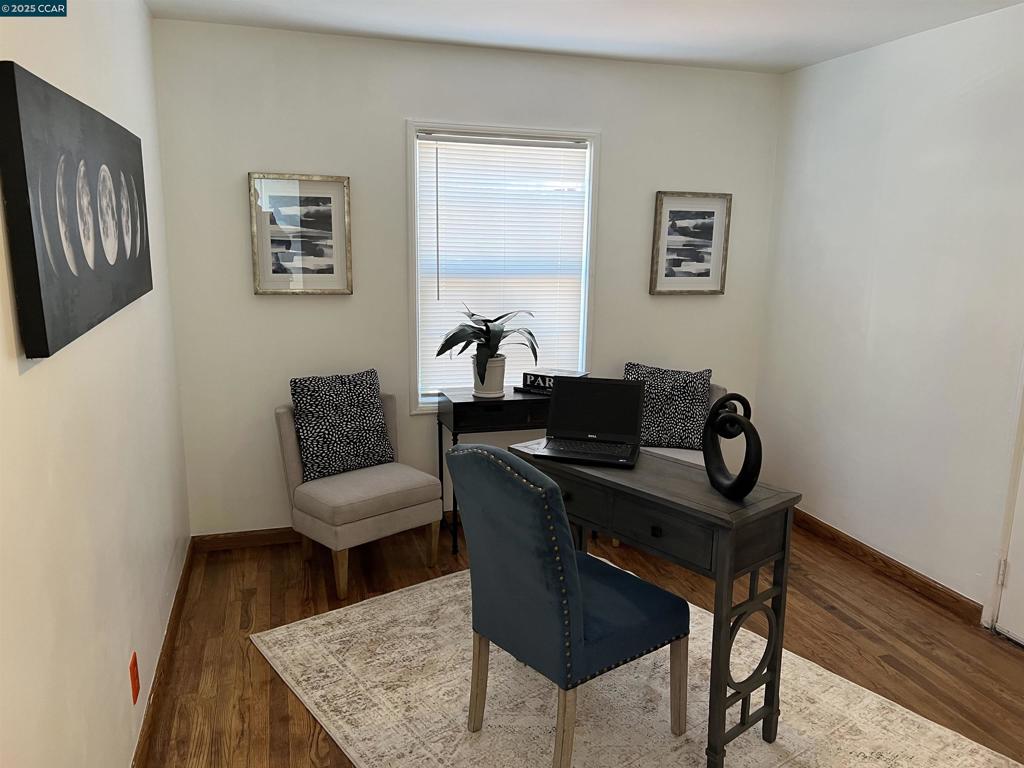 N.BERKELEY TERR - Residential