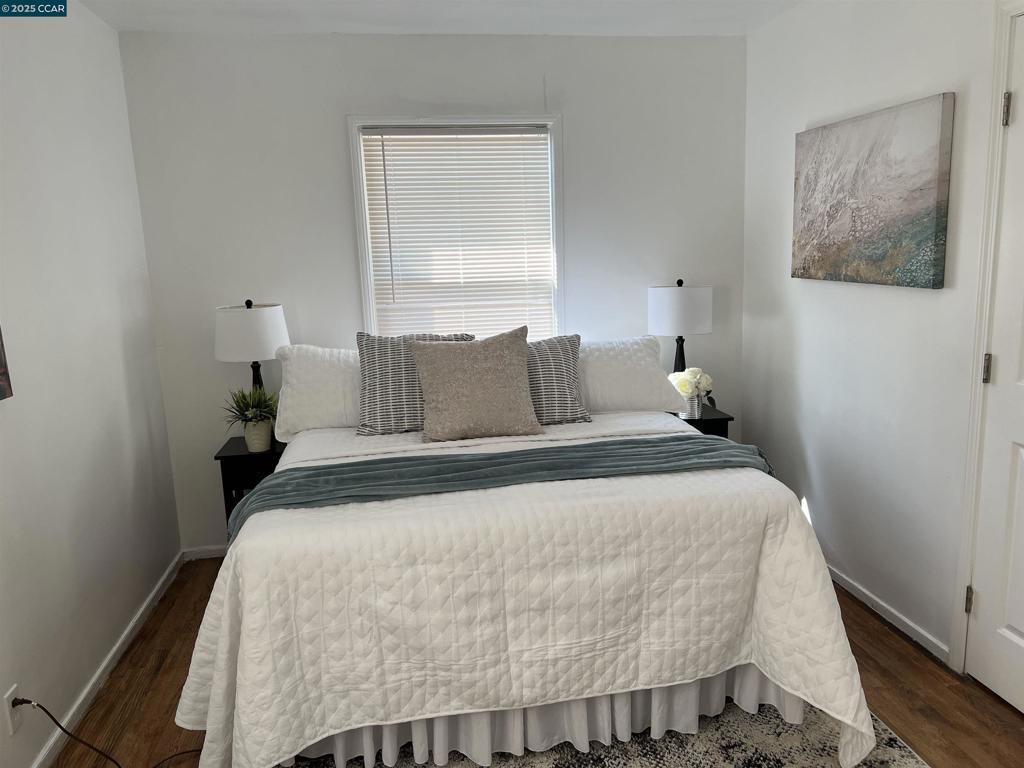 N.BERKELEY TERR - Residential