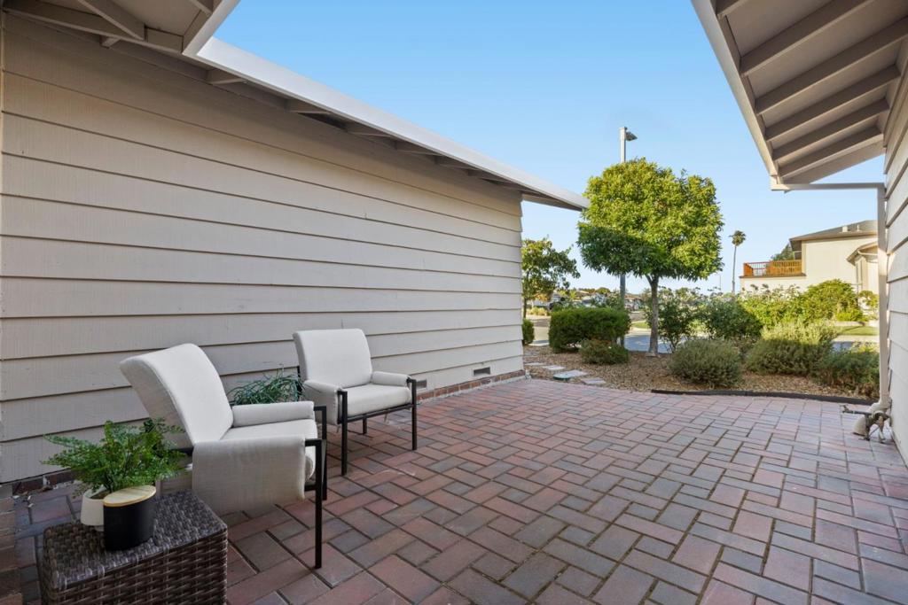 626 Harvester Drive