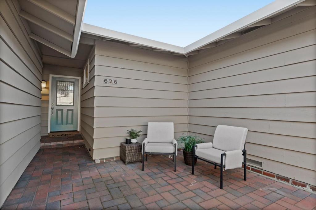 626 Harvester Drive