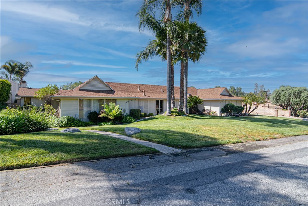 21166 E Rimpath Drive