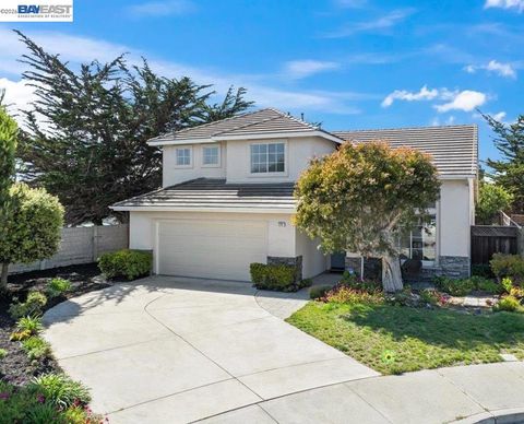 Photo of 3261 Sand Dollar Ct Ct, Marina, CA 93933 (MLS # 41132628)