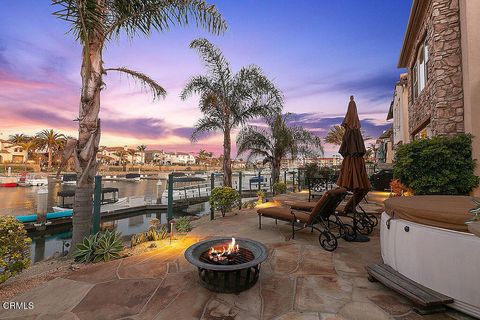 Photo of 1464 Twin Tides Place, Oxnard, CA 93035 (MLS # V1-35568)