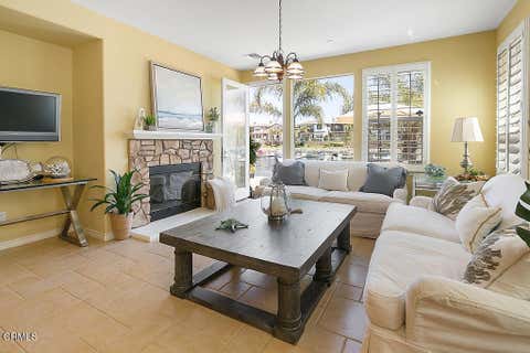 Tiny photo for 1464 Twin Tides Place, Oxnard, CA 93035 (MLS # V1-35568)